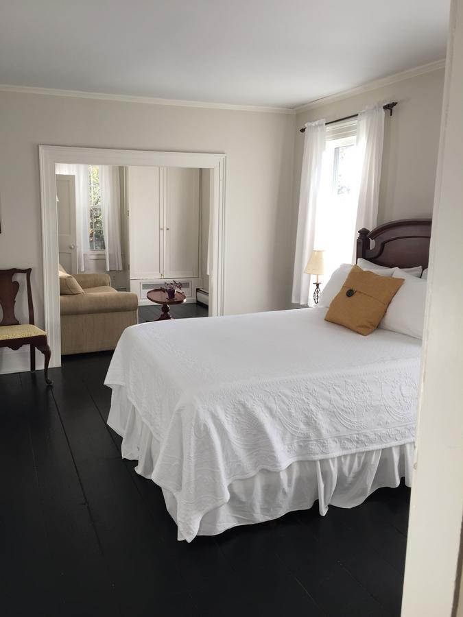 Eddington House Inn North Bennington Екстер'єр фото