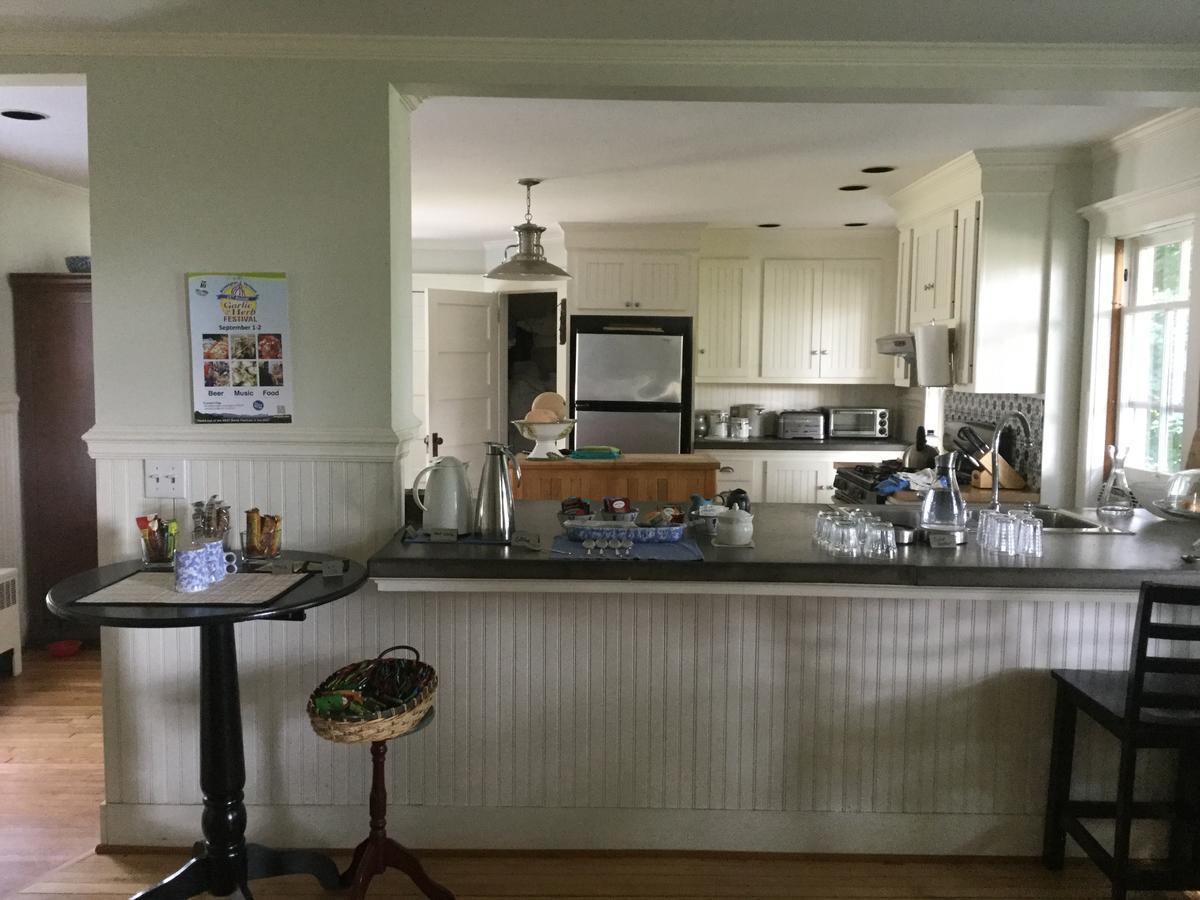 Eddington House Inn North Bennington Екстер'єр фото