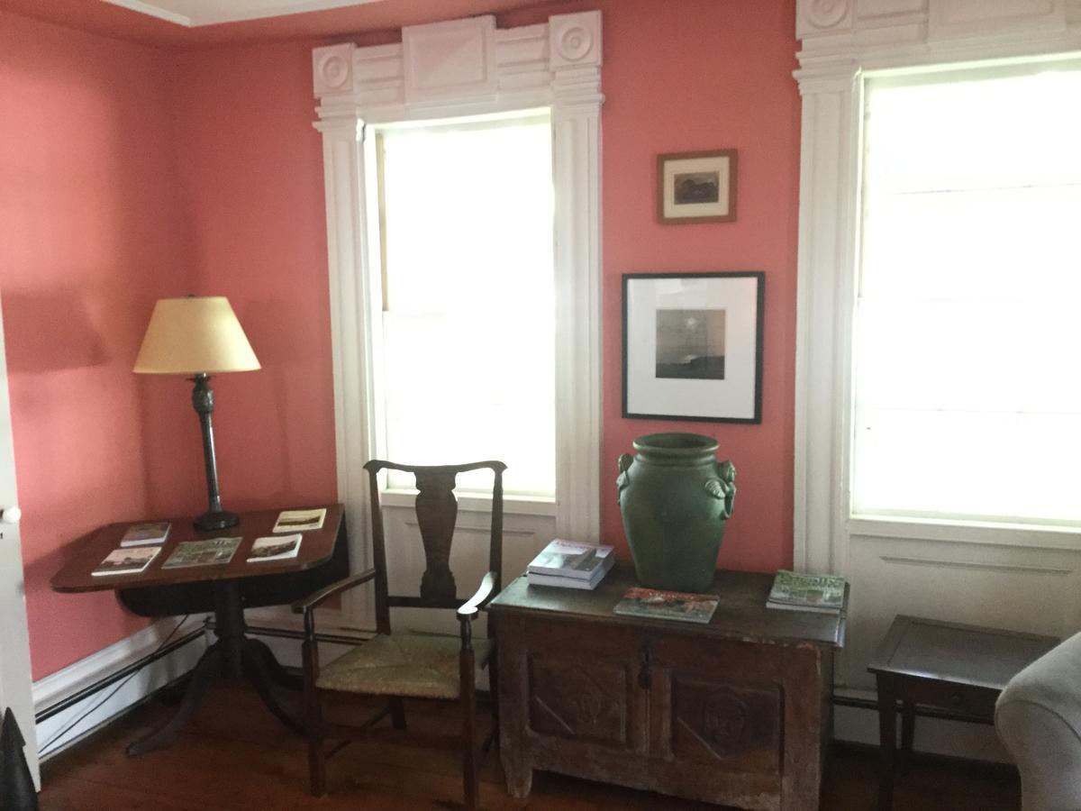 Eddington House Inn North Bennington Екстер'єр фото