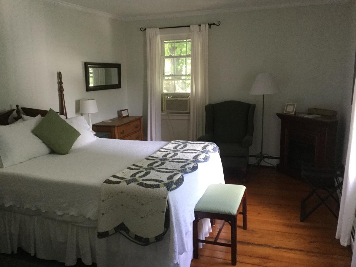 Eddington House Inn North Bennington Екстер'єр фото