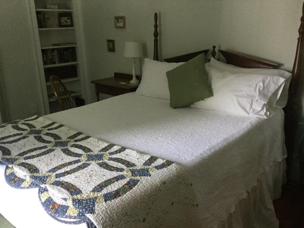Eddington House Inn North Bennington Екстер'єр фото
